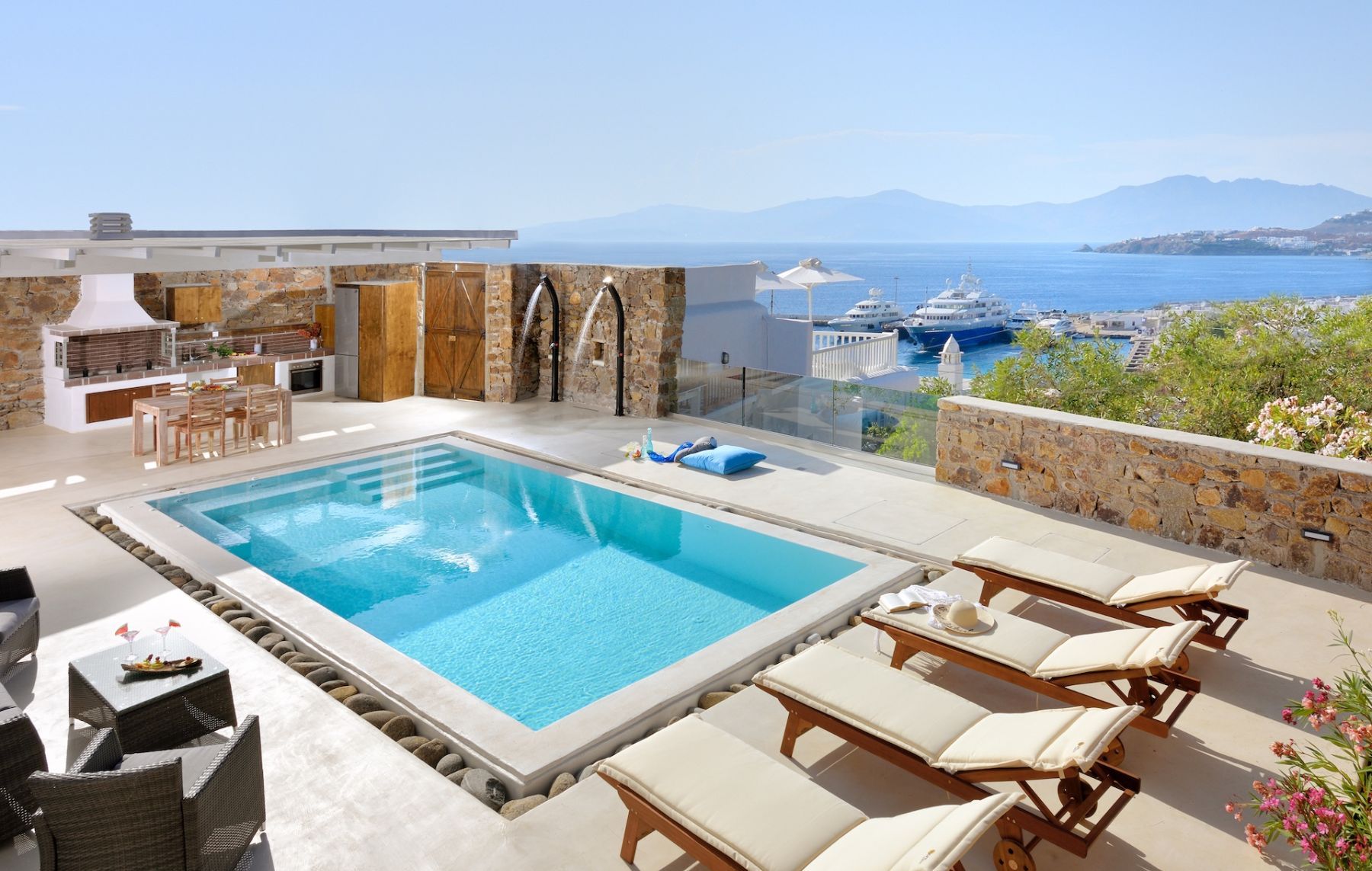 Villa Elegant villa photo.
